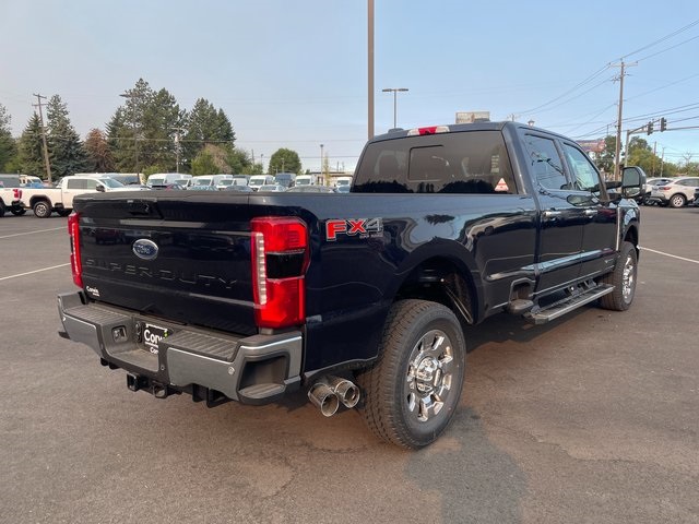 2025 Ford F-350 photo 16