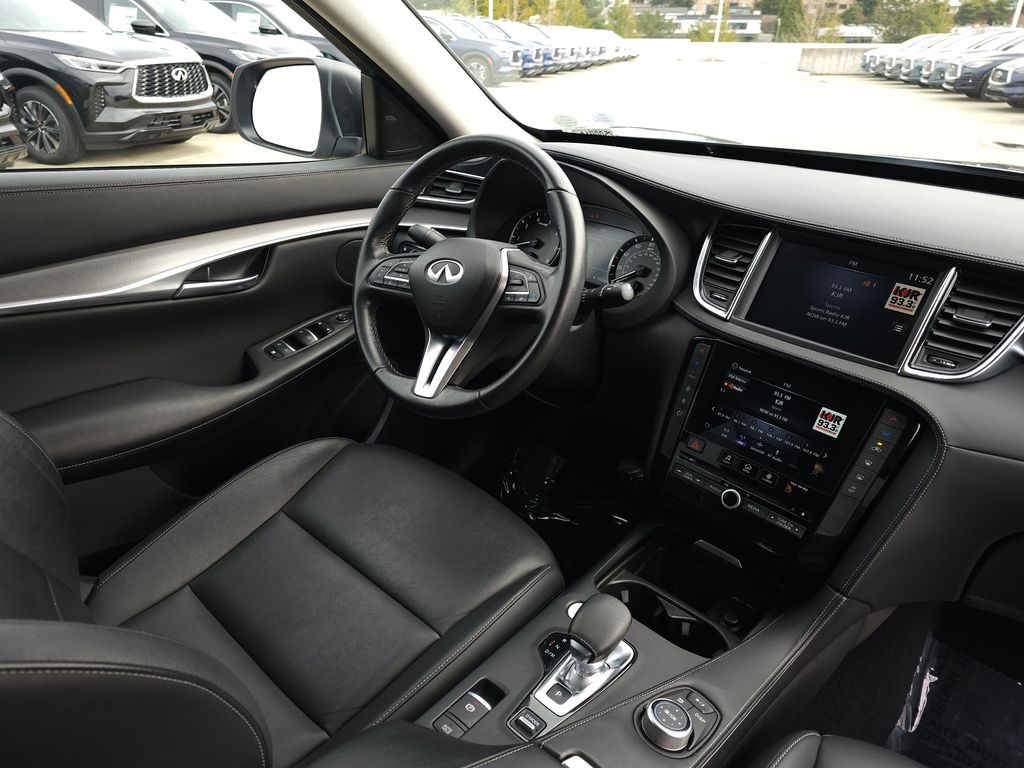 2022 Infiniti QX50 PURE photo 6