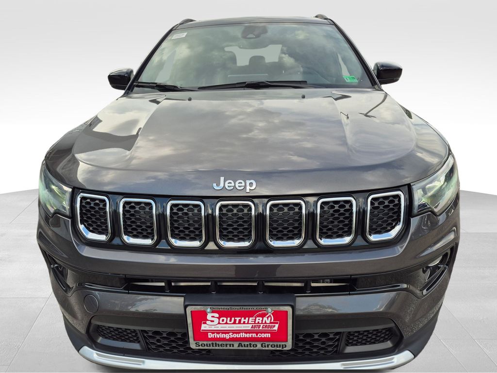 2024 Jeep Compass Limited photo 6