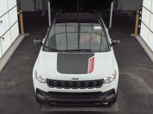 Used 2024 Jeep Compass Trailhawk with VIN 3C4NJDDN9RT172379 for sale in Kansas City