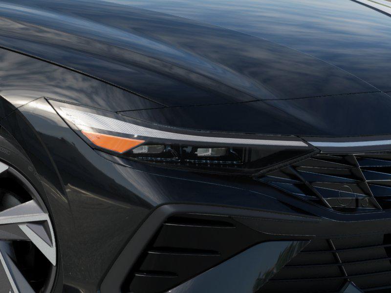 2025 Hyundai Elantra Hybrid Limited photo 8