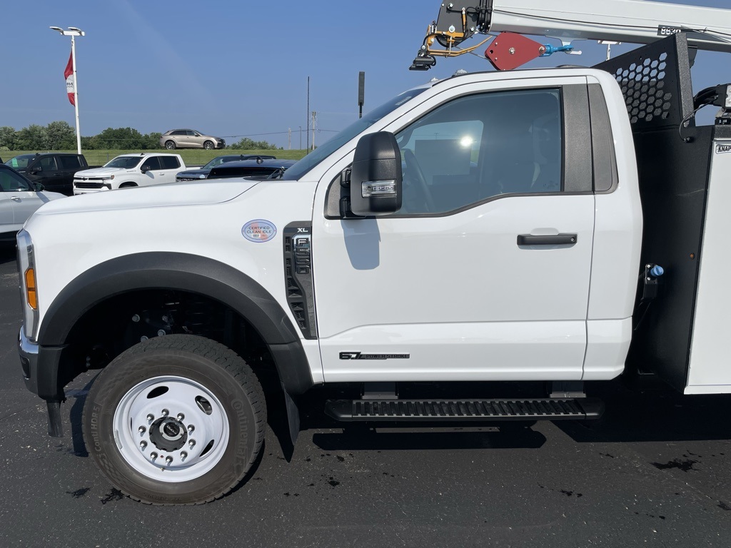 2025 Ford F-550 XL photo 36