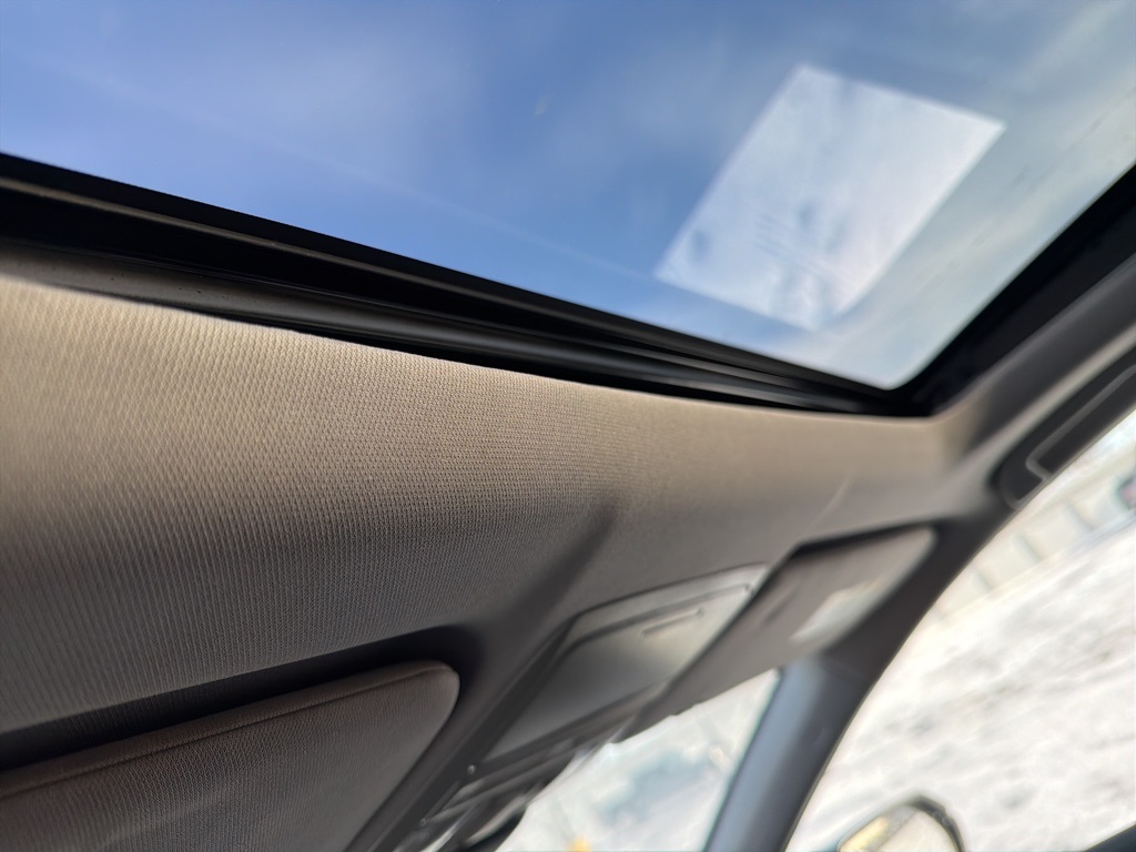 2017 Honda CR-V EX-L photo 4