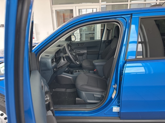 2025 Ford Maverick XL photo 7