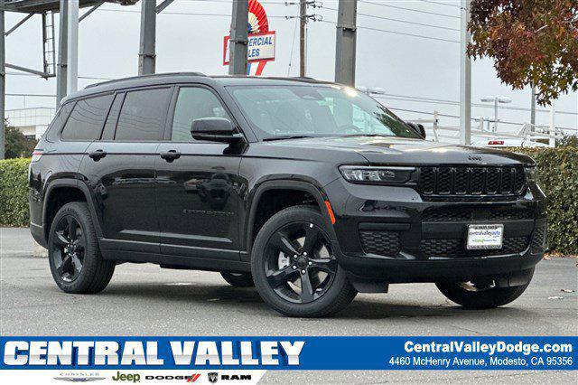 2025 Jeep Grand Cherokee L Altitude's photo