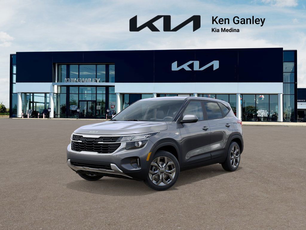 2026 Kia Seltos LX's photo