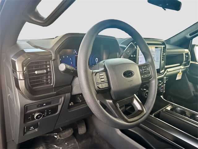 2025 Ford F-150 STX photo 4