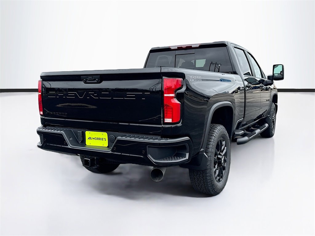 2026 Chevrolet Silverado LT photo 3