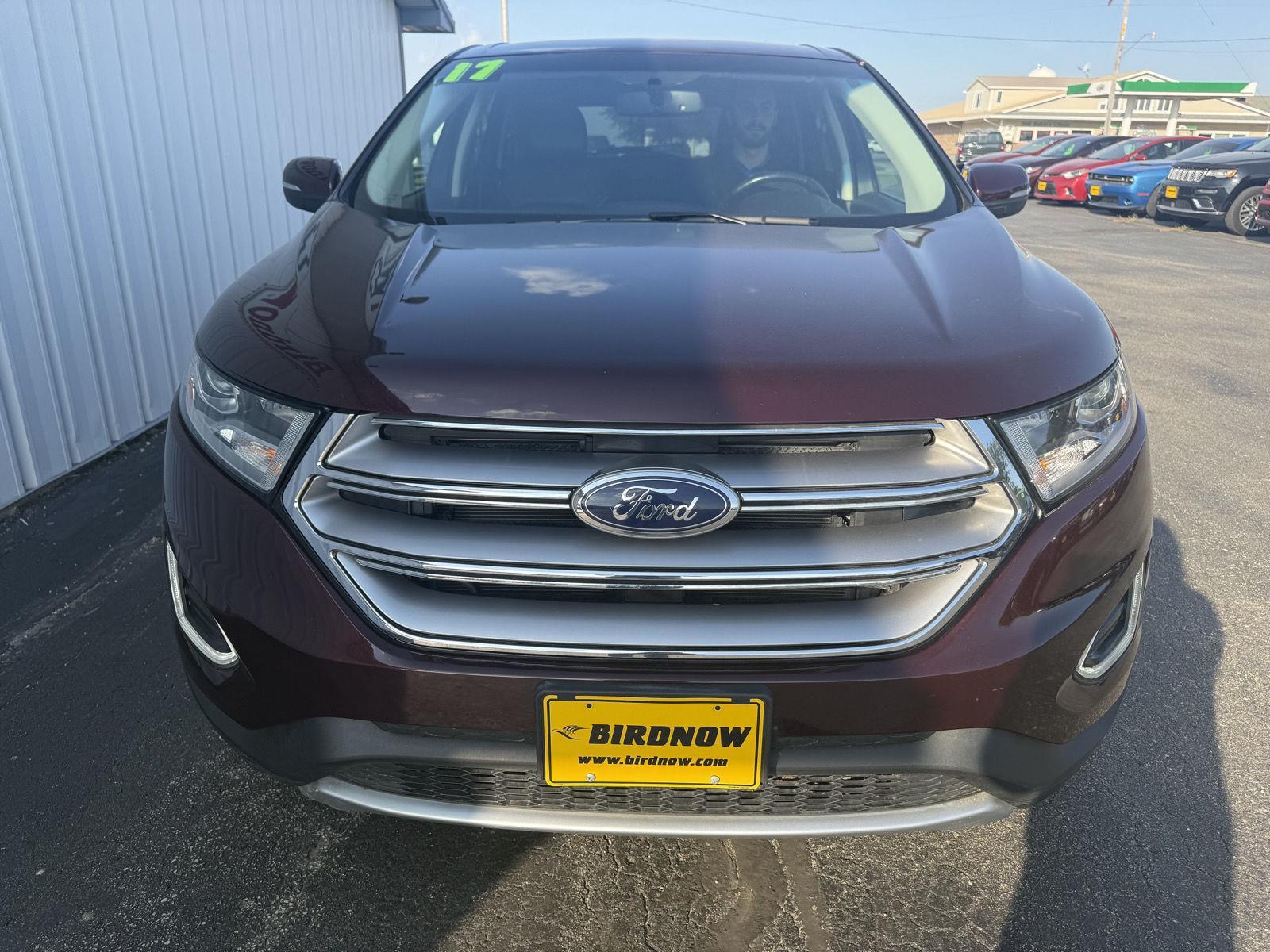 2017 Ford Edge SEL photo 4