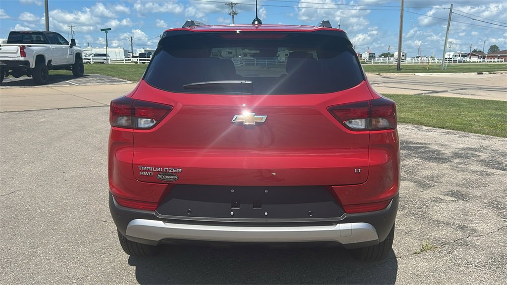 2026 Chevrolet Trailblazer LT photo 4