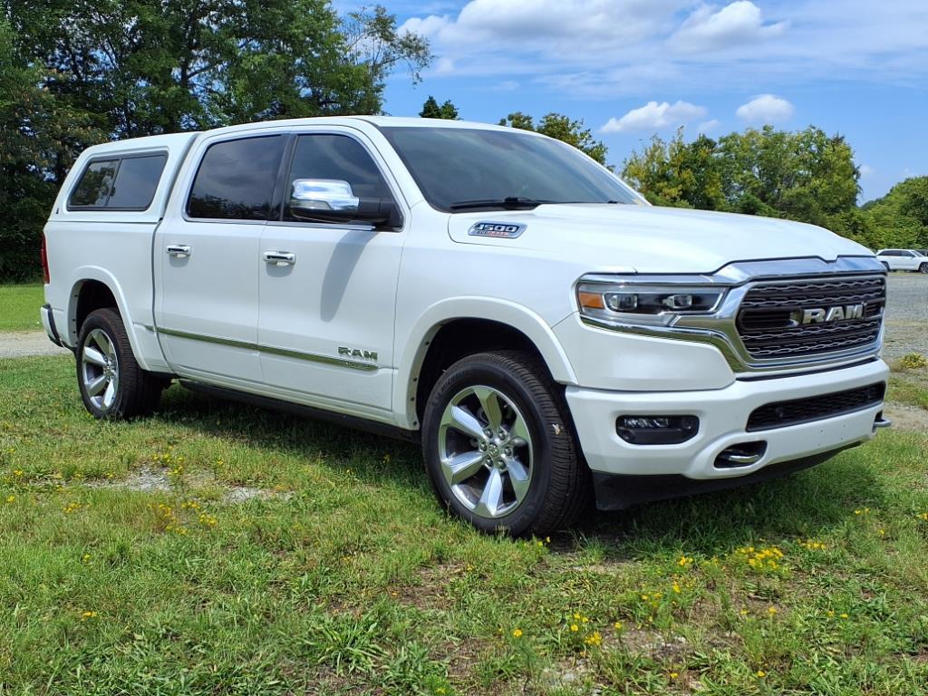 2022 Ram 1500 Limited photo 2