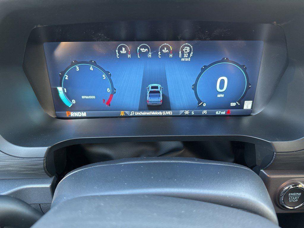 2025 Ford F-150 XLT photo 21