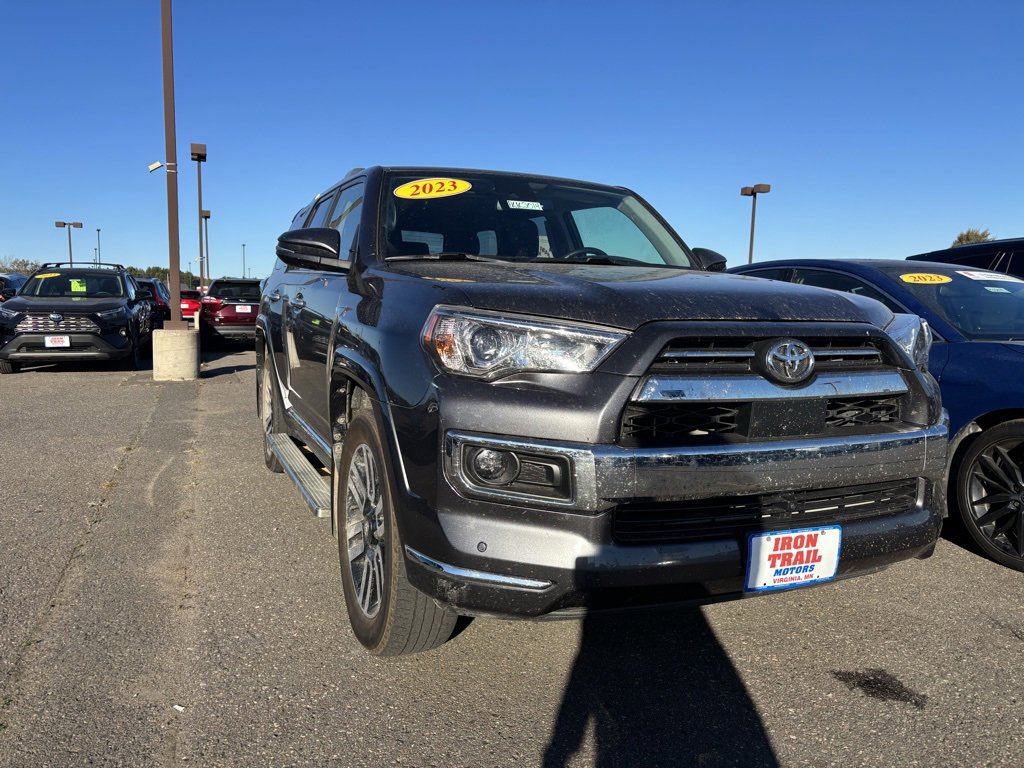 2023 Toyota 4Runner Limited photo 2