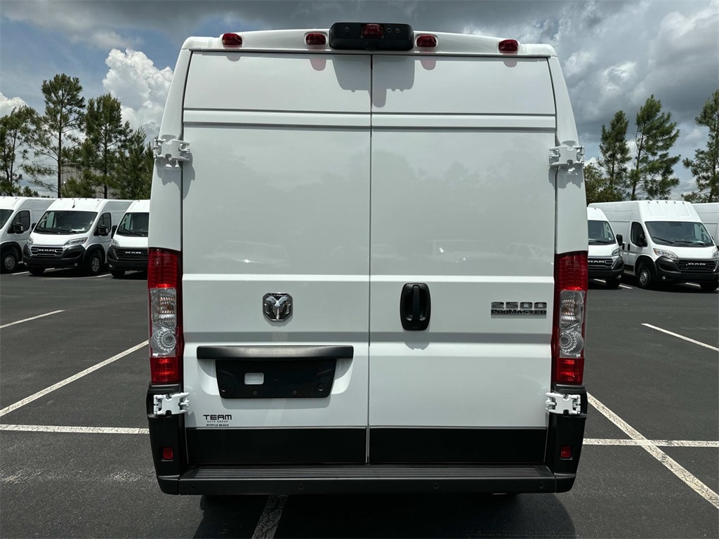 2024 Ram ProMaster 2500 Cargo Van photo 4