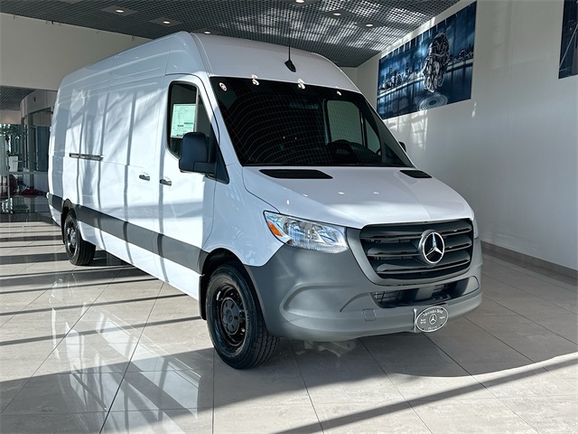 2025 Mercedes-Benz Sprinter Cargo Van Base's photo