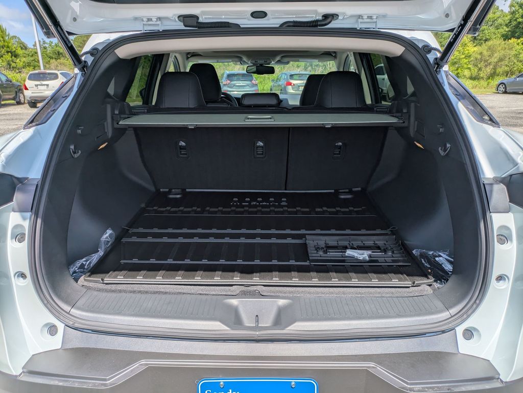 2025 Nissan Murano SL photo 22