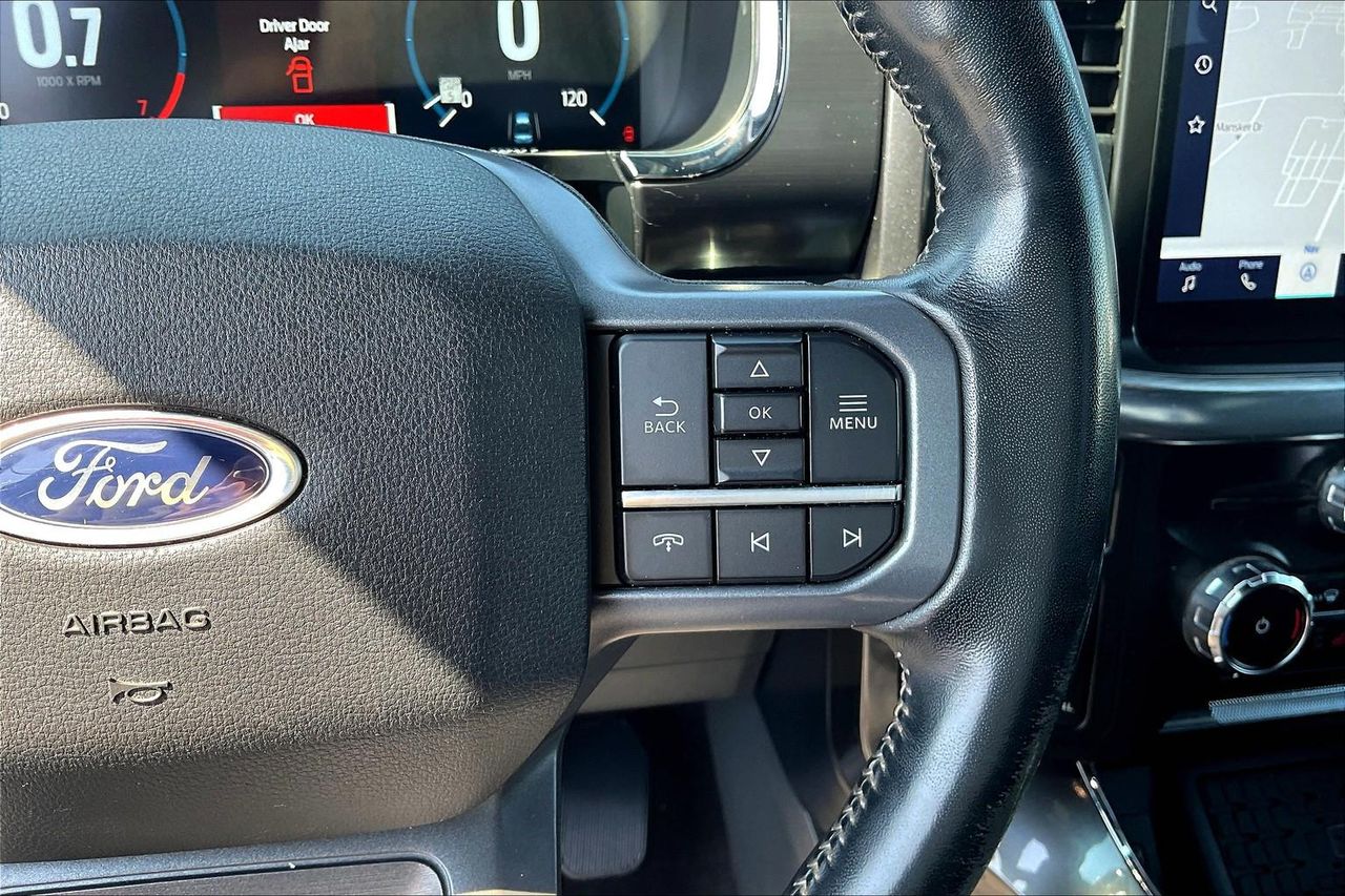 2023 Ford F-150 Lariat photo 12