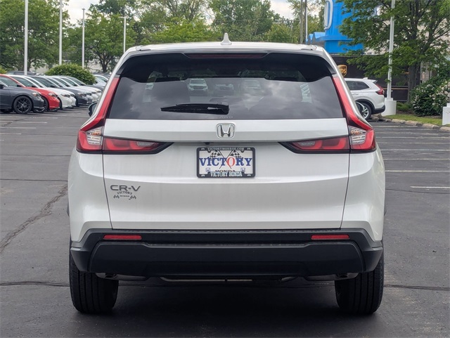 2025 Honda CR-V LX photo 6