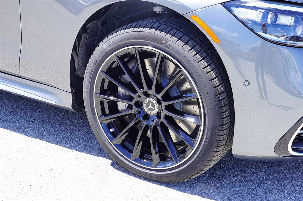 2026 Mercedes Benz S 580 4MATIC photo 9