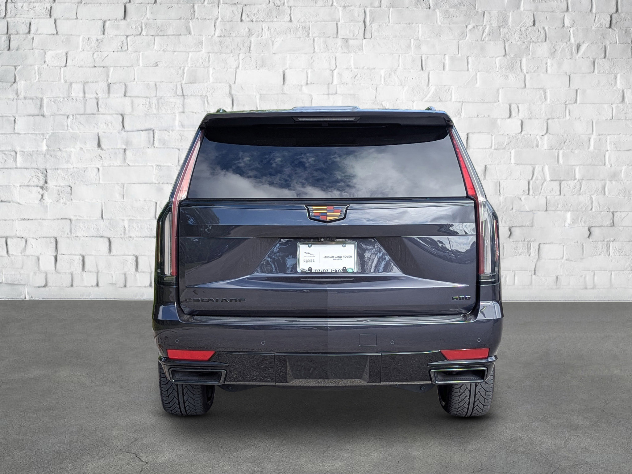 2023 Cadillac Escalade Sport Platinum photo 3