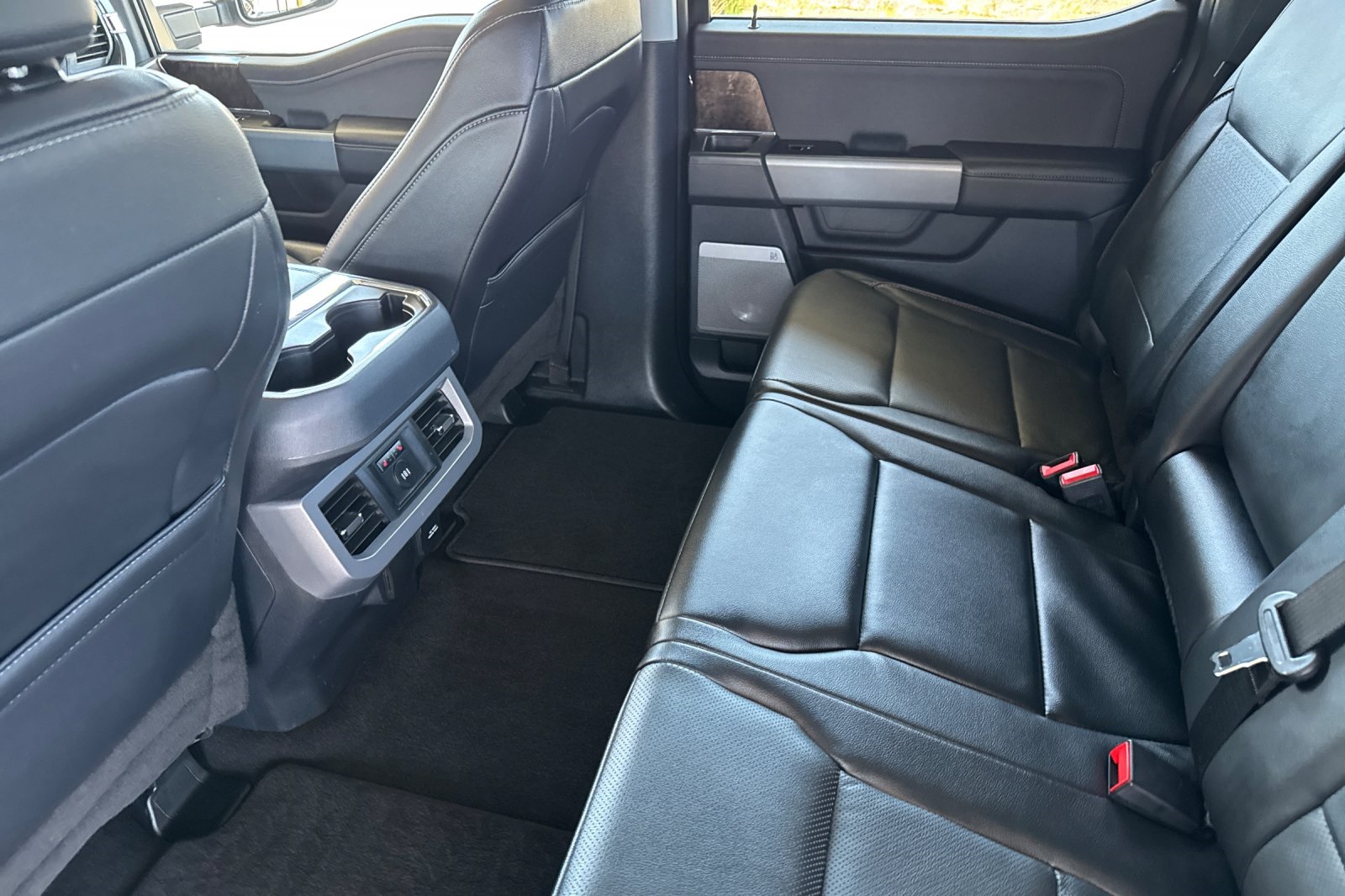 2024 Ford F-350 XL photo 12