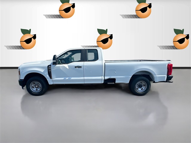 2025 Ford F-250 XL photo 4