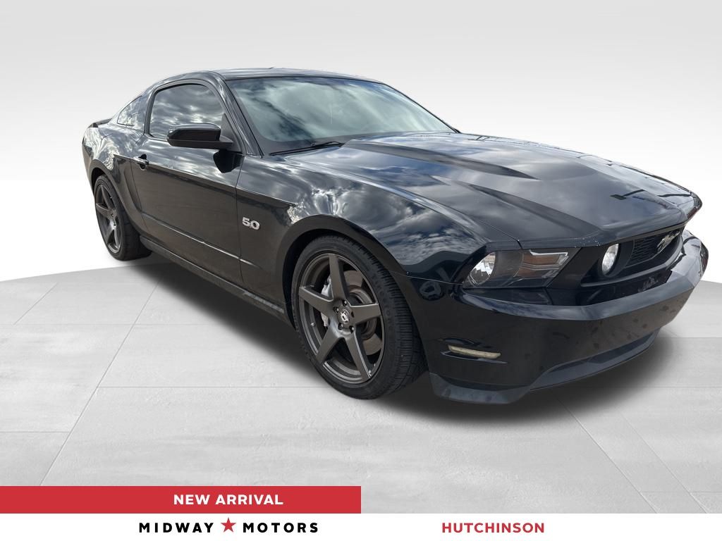 2011 Ford Mustang GT Premium's photo