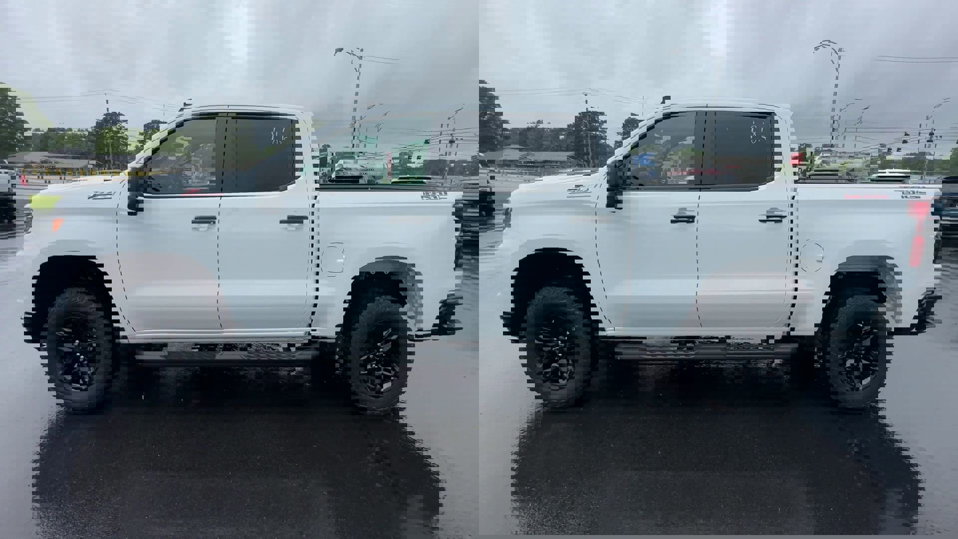 2025 Chevrolet Silverado Trail Boss Custom photo 4