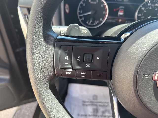 2023 Nissan Rogue SV photo 21
