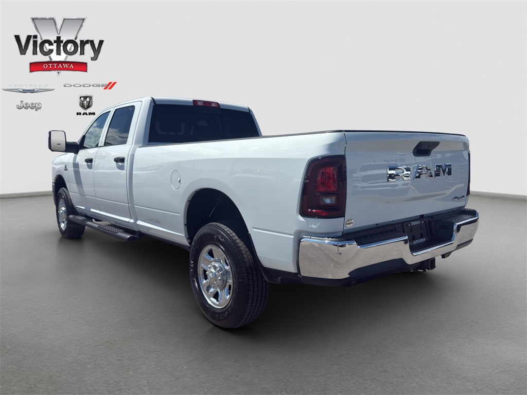 2025 Ram 2500 Tradesman photo 4