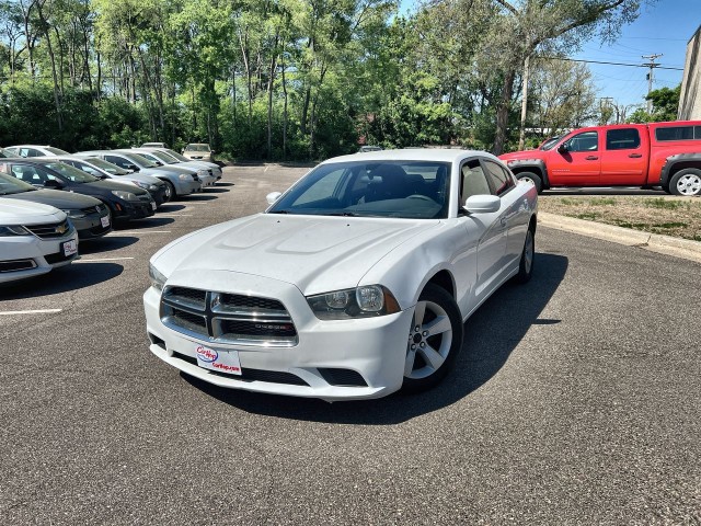 2014 Dodge Charger SE Sedan 4D