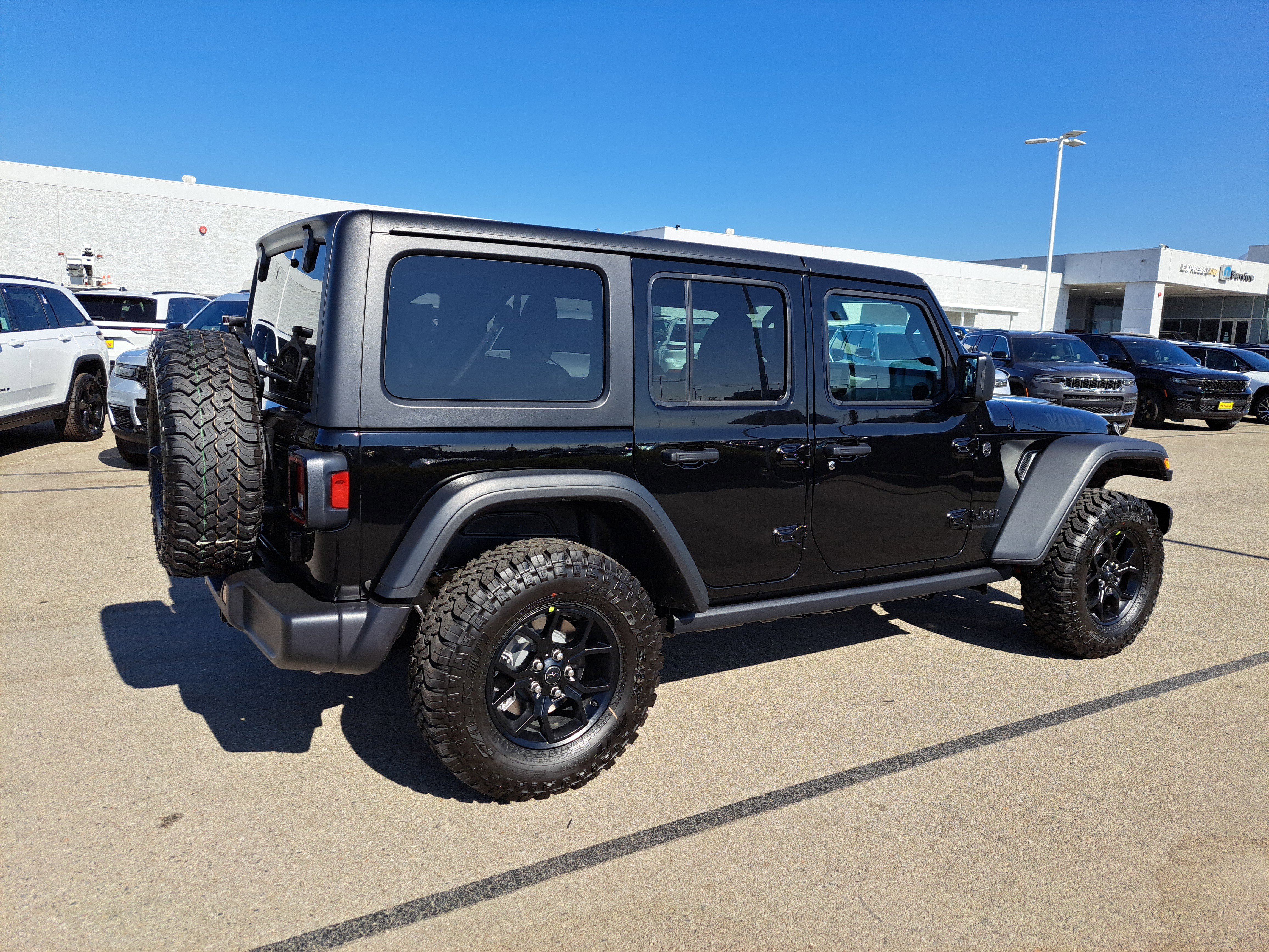2025 Jeep Wrangler Willys photo 3