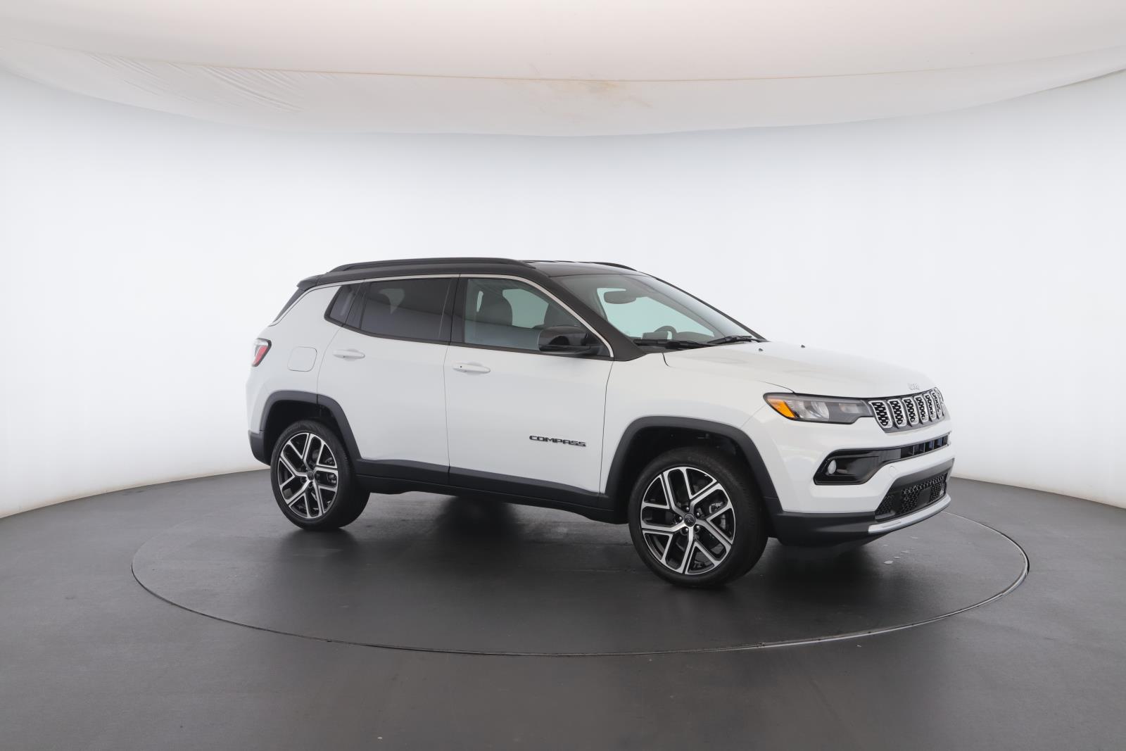 2025 Jeep Compass Limited photo 30