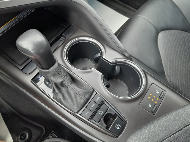 2021 Toyota Camry XSE photo 25