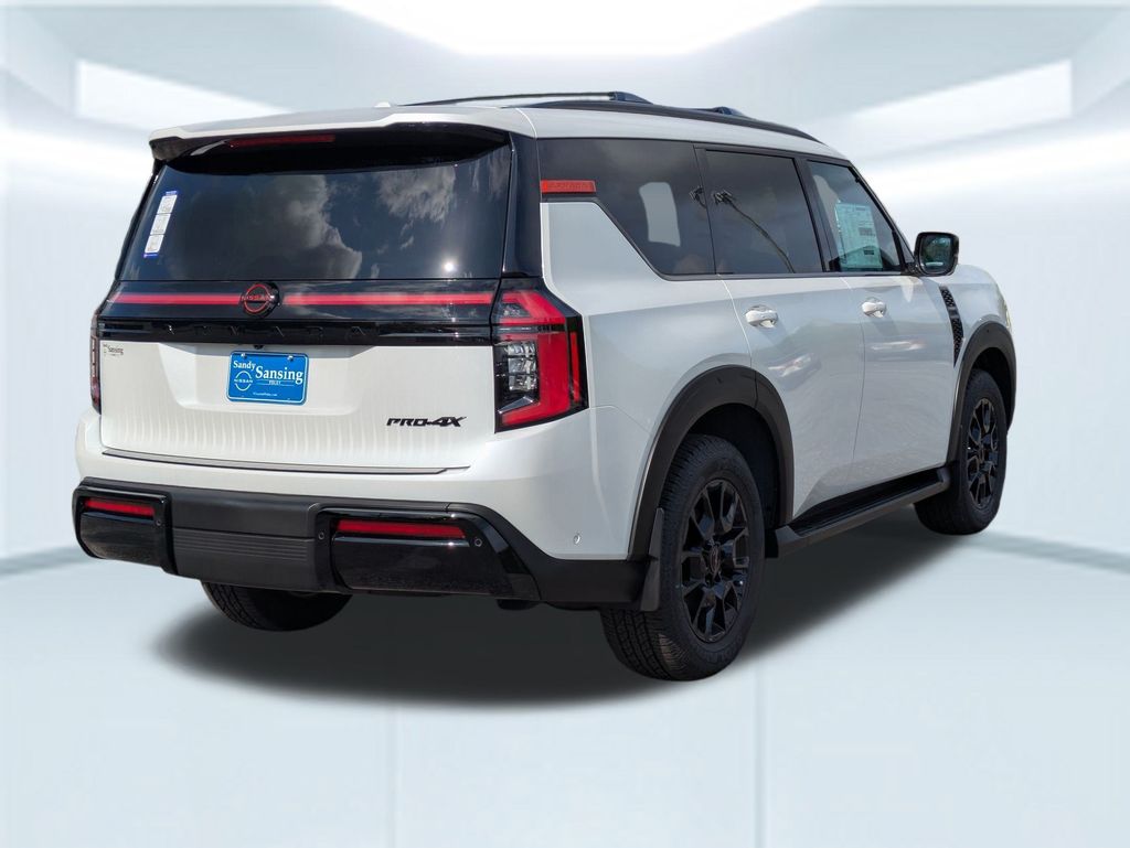 2025 Nissan Armada photo 5
