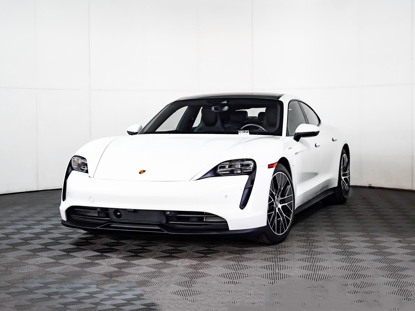 2022 Porsche Taycan Base