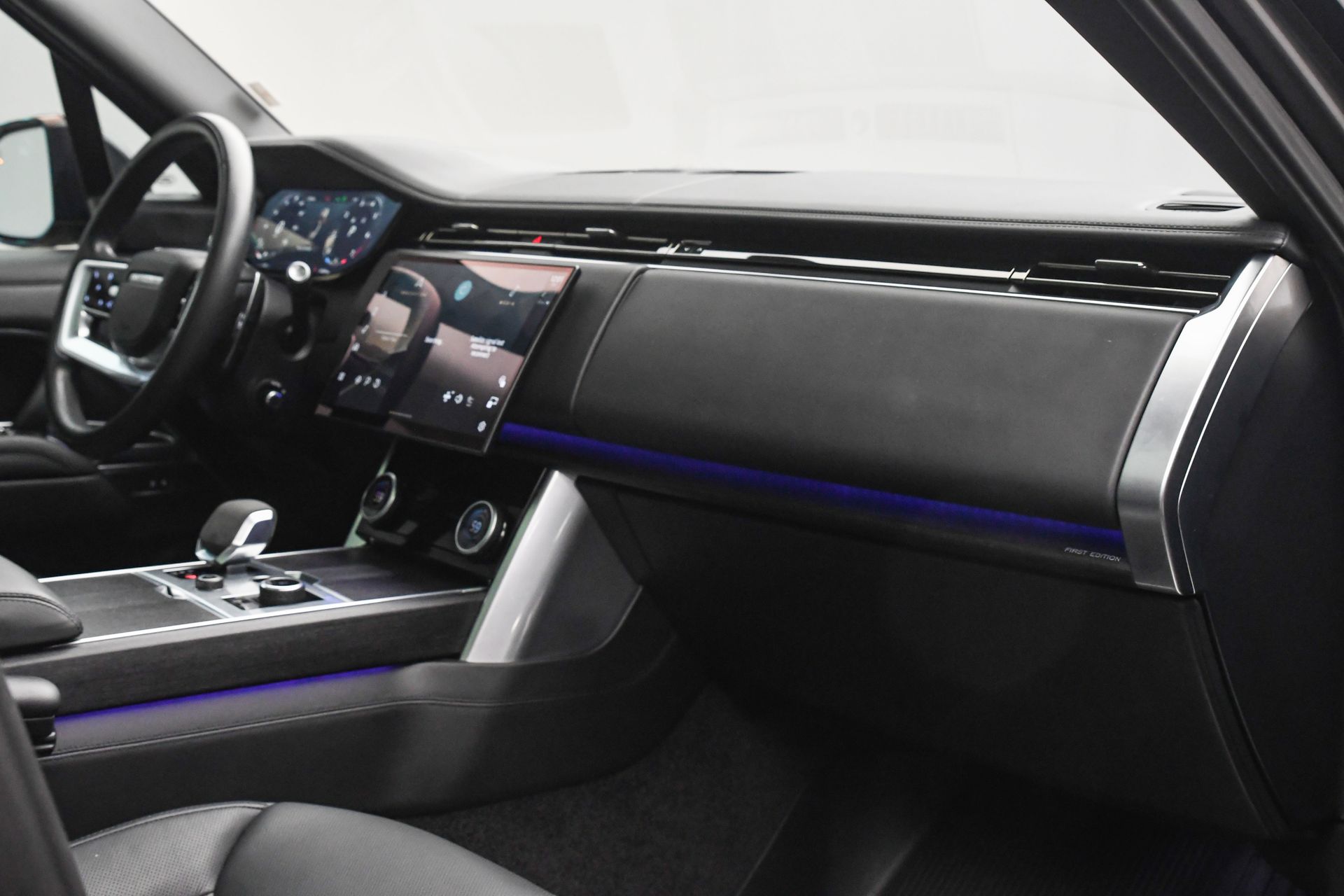 2022 Land Rover Range Rover First Edition photo 17