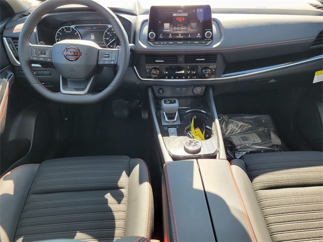 2026 Nissan Rogue SV photo 18