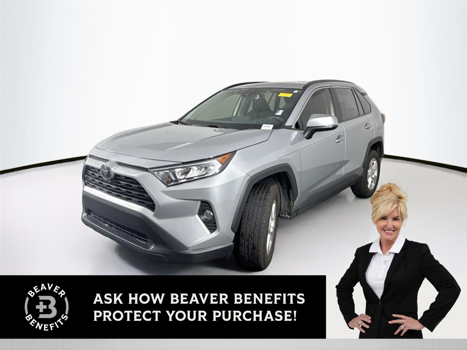 2019 Toyota RAV4 XLE's photo