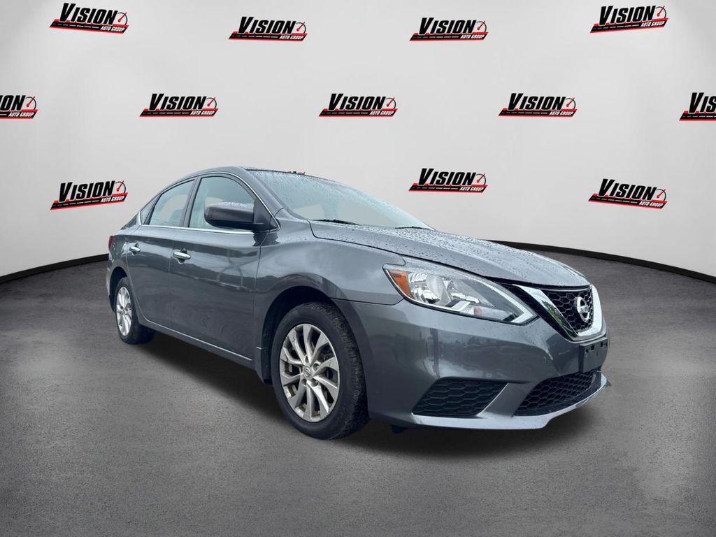 2019 Nissan Sentra SV photo 3