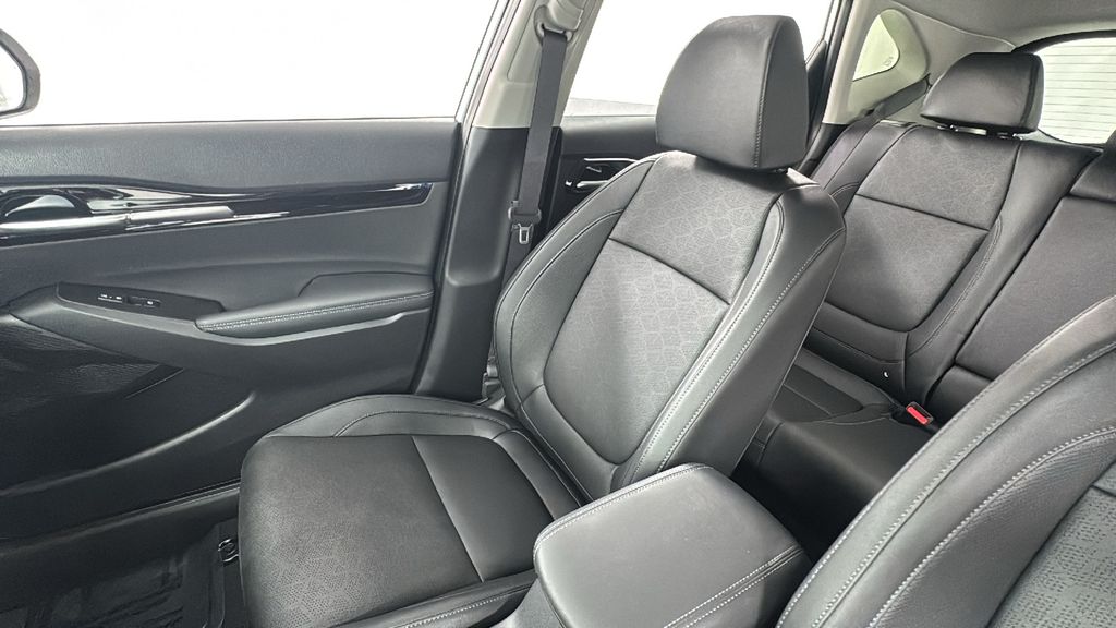 2026 Kia Seltos EX photo 12