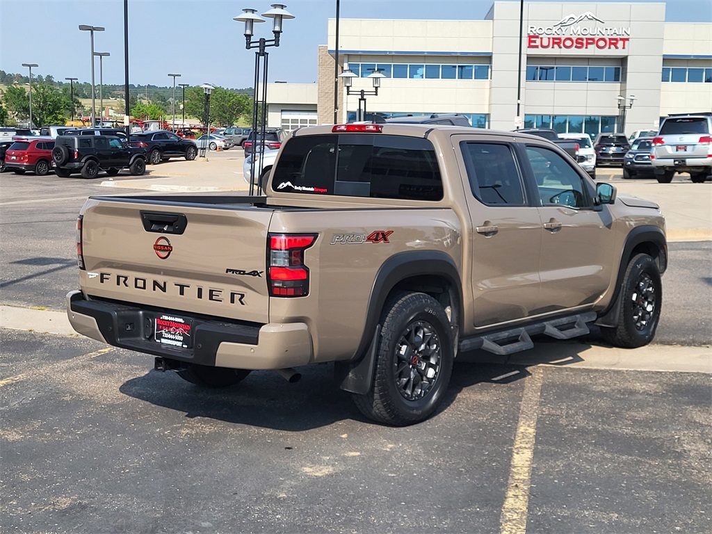 2023 Nissan Frontier PRO-4X photo 4
