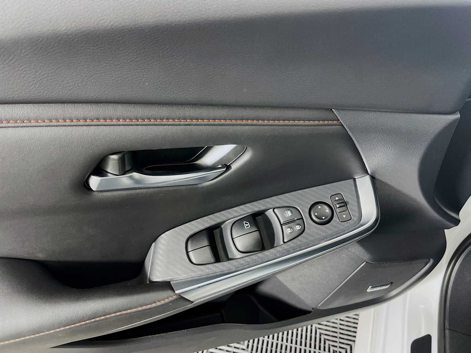 2024 Nissan Sentra SR photo 15