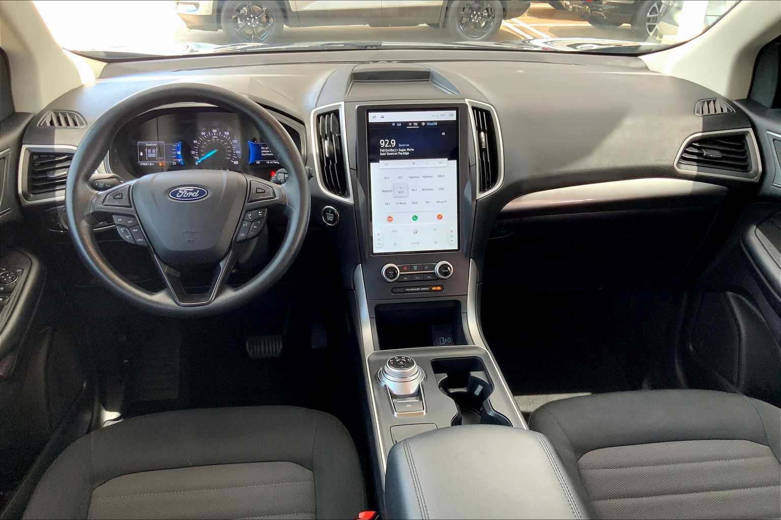 2022 Ford Edge SE photo 24