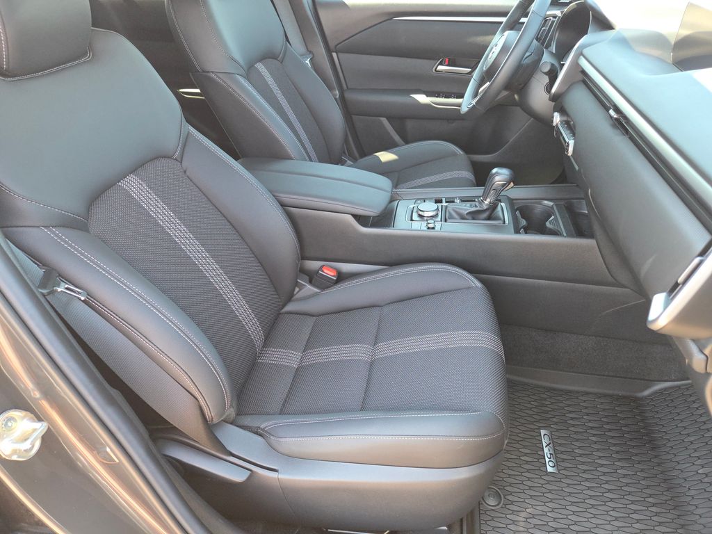2025 Mazda CX-50 2.5 S Premium photo 23