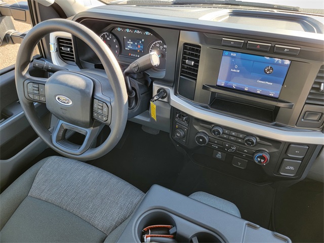 2024 Ford F-350 XLT photo 17