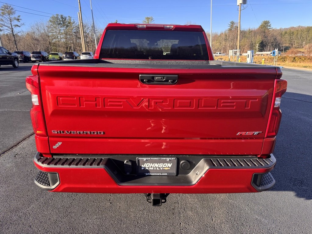 2026 Chevrolet Silverado 1500 RST photo 2