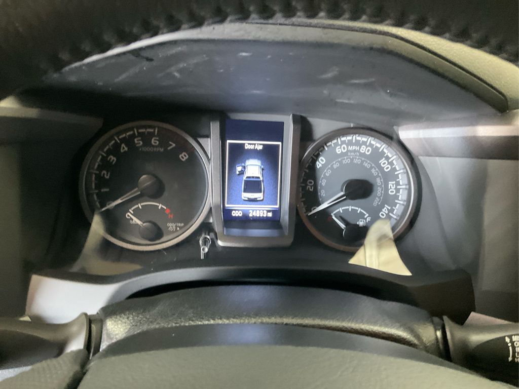 2023 Toyota Tacoma TRD Sport photo 14