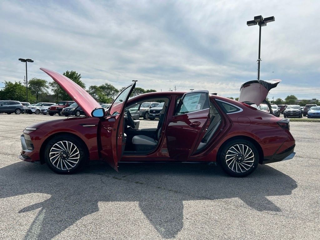 2024 Hyundai Sonata Hybrid SEL photo 28