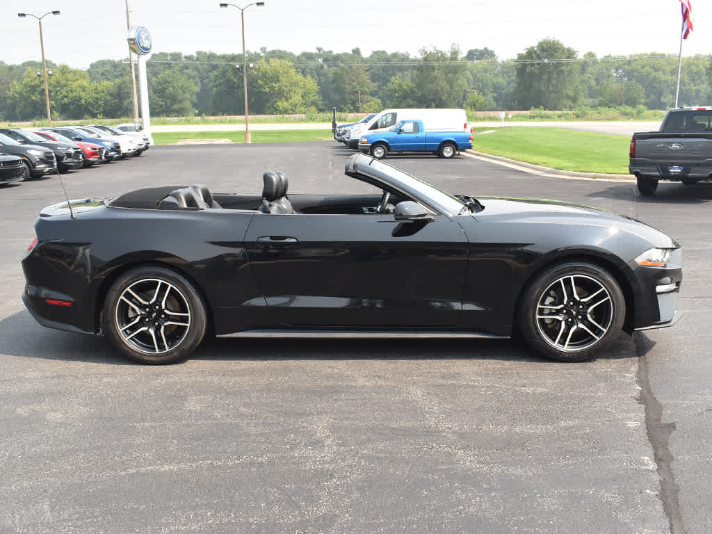 2020 Ford Mustang EcoBoost Premium photo 11